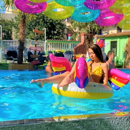 Hostel Casa Barbie Costinesti Zewnętrze zdjęcie