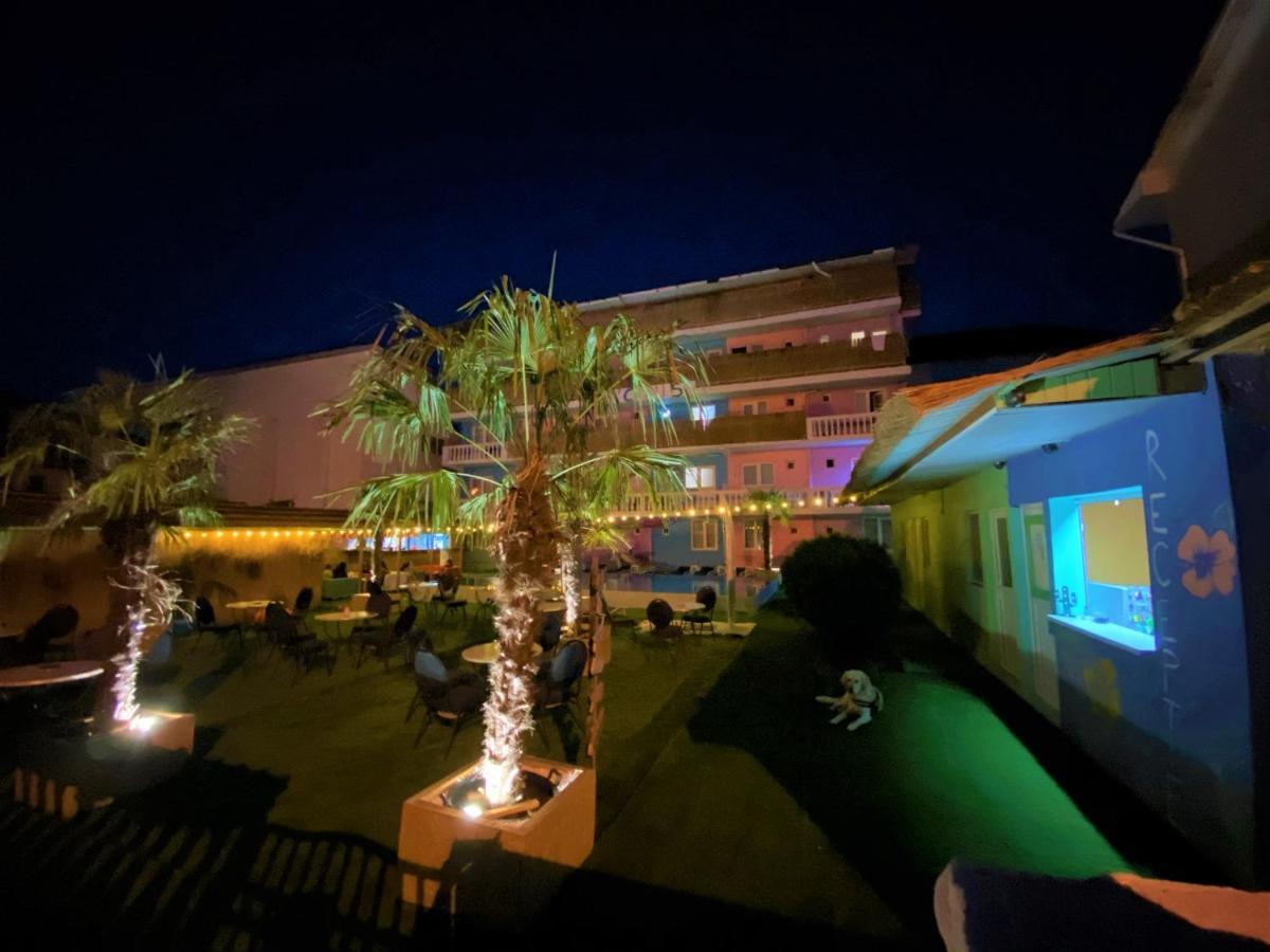 Hostel Casa Barbie Costinesti Zewnętrze zdjęcie