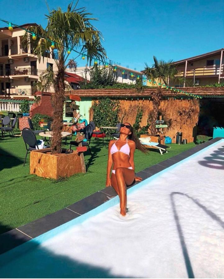 Hostel Casa Barbie Costinesti Zewnętrze zdjęcie